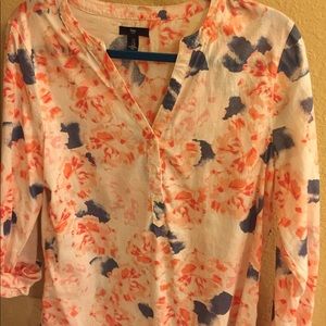 Never wore flower  blouse from Gap